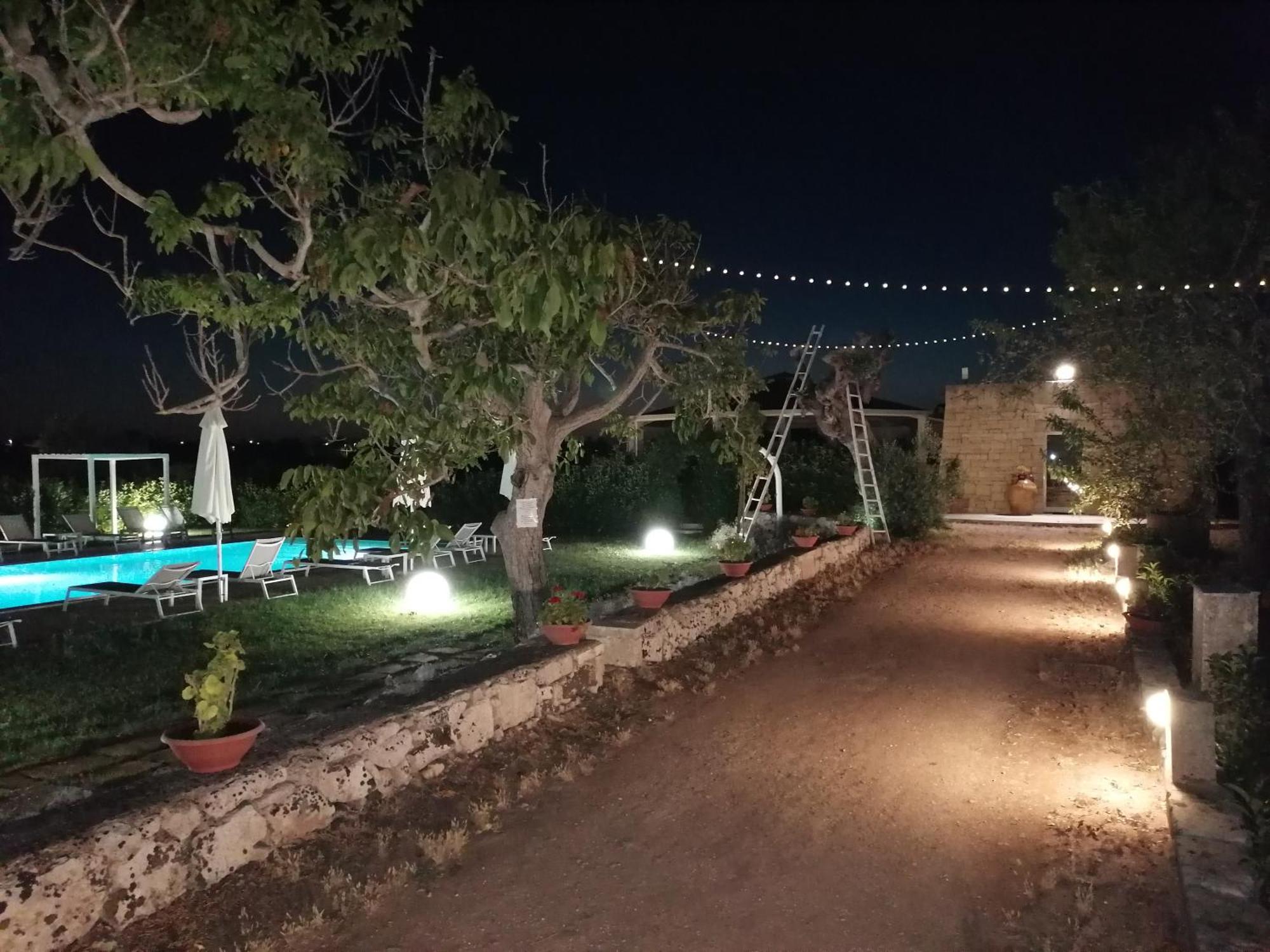 Tenuta Pigliano Hotel Bagnolo del Salento Exterior photo