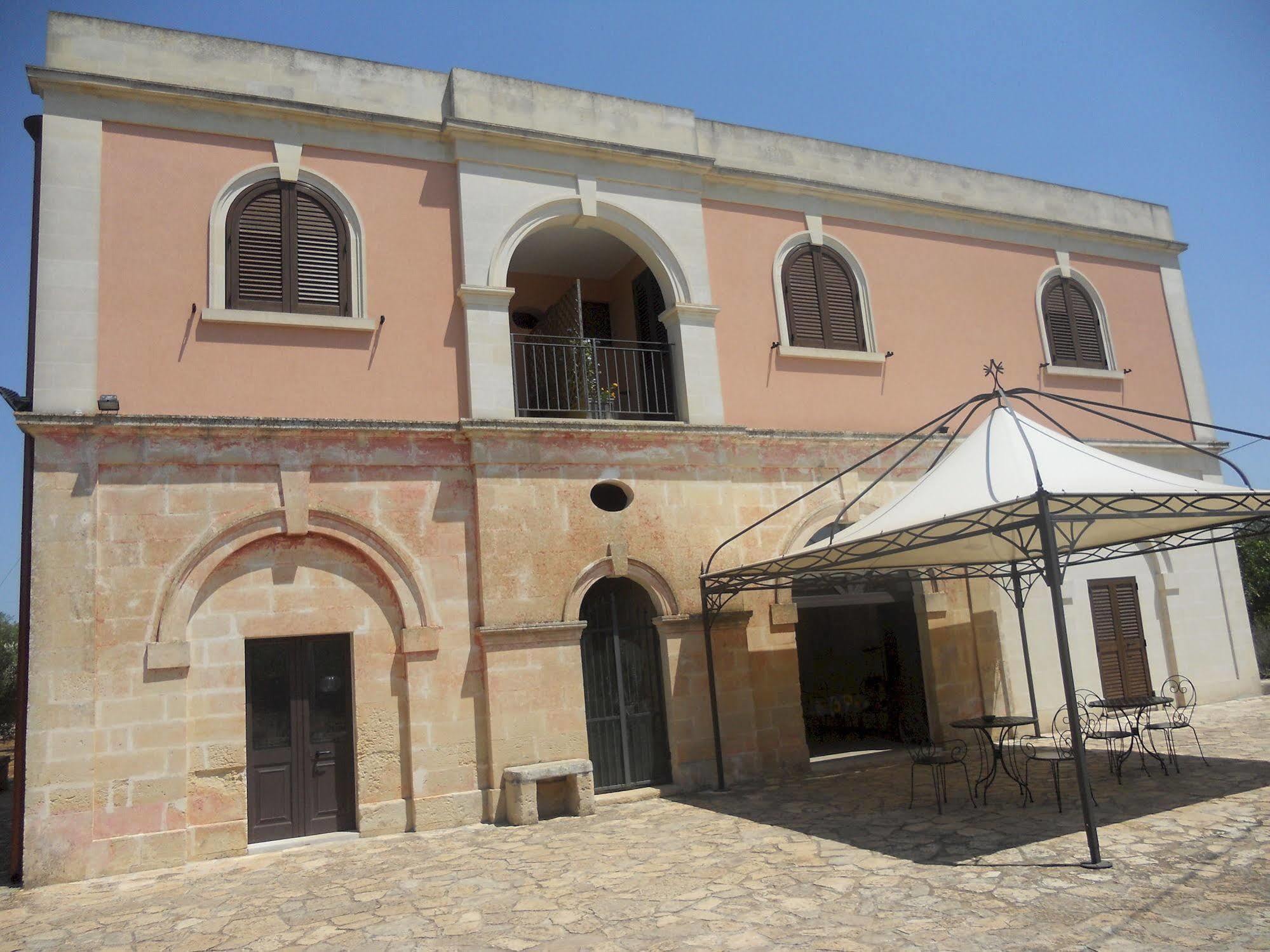 Tenuta Pigliano Hotel Bagnolo del Salento Exterior photo
