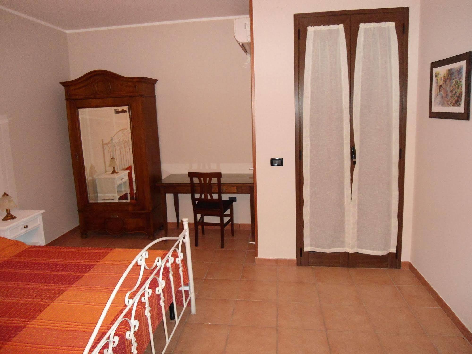Tenuta Pigliano Hotel Bagnolo del Salento Exterior photo