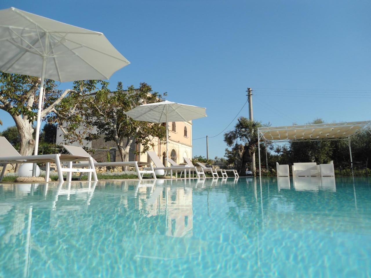 Tenuta Pigliano Hotel Bagnolo del Salento Exterior photo